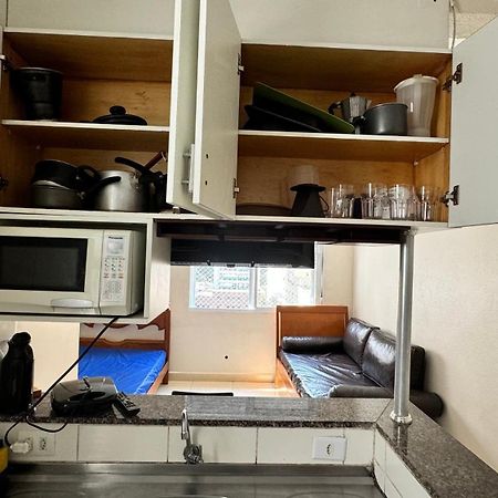 Studio 811 Pitangueiras - Edificio Bandeirantes - Com Estacionamento Incluido Гуаружа Екстериор снимка