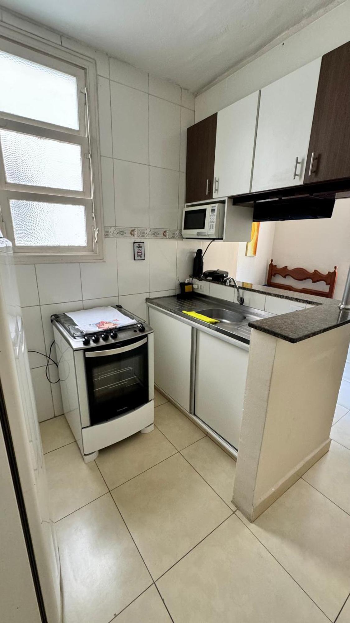 Studio 811 Pitangueiras - Edificio Bandeirantes - Com Estacionamento Incluido Гуаружа Екстериор снимка